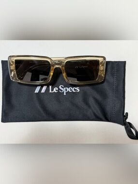 Le Specs The Impeccable Alt Fit Sunglasses - Sand/Green - Like New